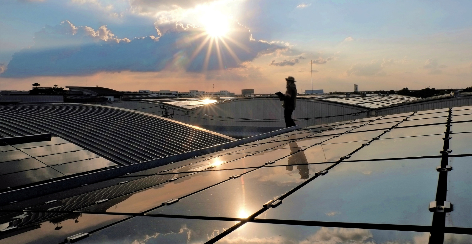 solar panels on top of business roof